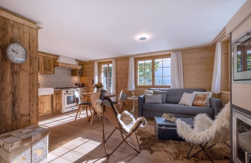 Adelboden Ski Chalet | Holiday apartment Adelboden for 1 - 5 persons with 2 bedrooms - Chalet