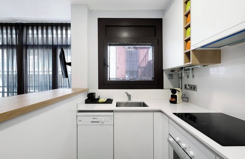 Puigcerda Apartment | Holiday Apartment "Alfons I" with Wi-Fi