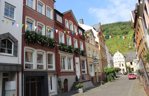 Alf Apartment | Holiday apartment Alf for 1 - 5 persons with 3 bedrooms - Holiday apartment