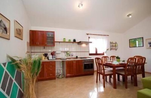 Sajini Apartment | Holiday apartment Barban for 1 - 6 persons with 3 bedrooms - Holiday apartment