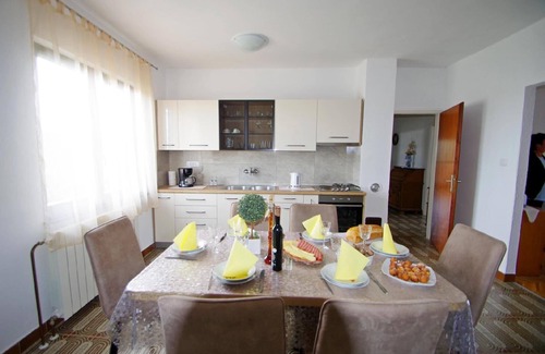 Sajini Apartment | Holiday apartment Barban for 1 - 6 persons with 3 bedrooms - Holiday apartment