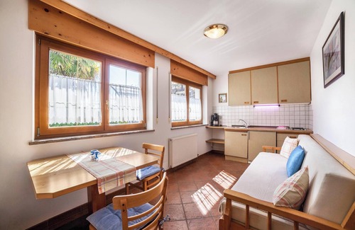 Saltusio Apartment | Holiday Apartment 'Camping Passeier Löwenzahn' with Sauna, Mountain View, Garden & Wi-Fi