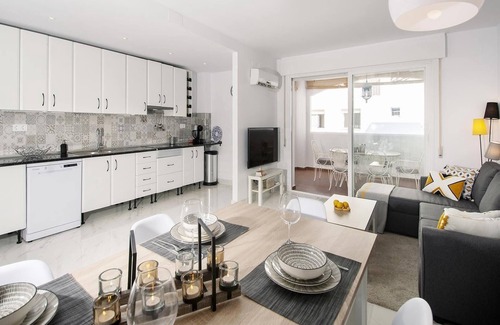 Velilla-Taramay Apartment | Holiday Apartment "Casa Chana" with Terrace, Shared Pool & Jacuzzi