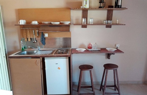 Agia Pelagia Chlomou Apartment | Holiday apartment Chlomos for 1 - 2 persons - Holiday apartment in one or multi-family house