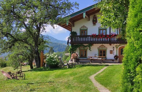 Schneizlreuth Apartment | Holiday apartment "Blick Hochstaufen" - Eckarthof