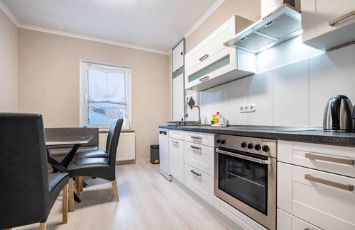 Center Apartment | Holiday Apartment 'Krause' with Wi-Fi