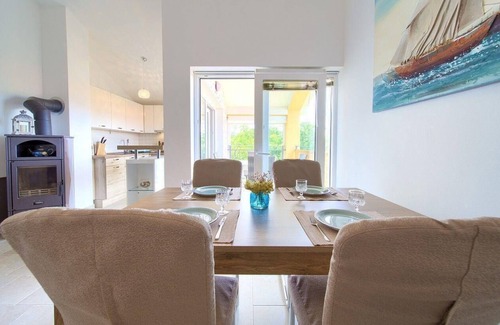 Soline Apartment | Holiday apartment Dobrinj for 1 - 5 persons with 2 bedrooms - Holiday apartment in one or multi-fami