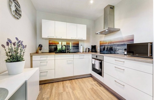 Stakendorf Apartment | Holiday Apartment "Feriendoppelhaus Sommer"
