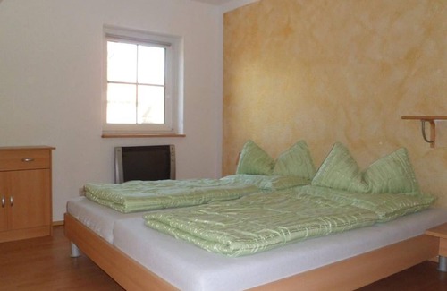Muritz Apartment | Holiday apartment Federow for 1 - 4 persons with 1 bedroom - Twin house