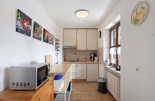 Verwaltungsgemeinschaft Hornergruppe Apartment | Holiday Apartment 'Ferienwohnung Reindler' with Mountain View, Terrace & Wi-Fi