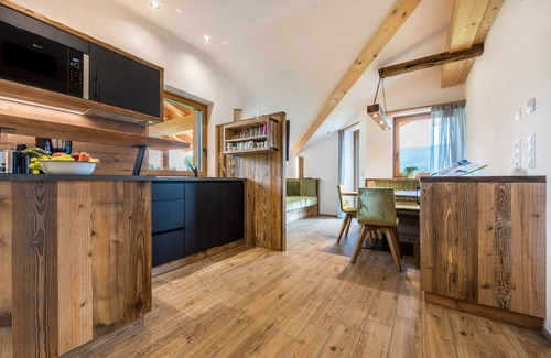 Terento Apartment | Holiday Apartment "Forchnerhof 4" with Mountain View, 2 Private Terraces & Wi-Fi