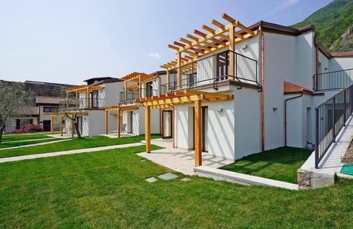 Gargnano Apartment | Holiday apartment Gargnano for 4 persons with 2 bedrooms - Row house