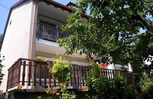Balatonalmadi Apartment | Holiday apartment with large terrace