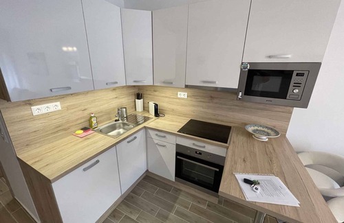 Balatonlelle Apartment | Holiday apartment with private beach, WiFi and air conditioning