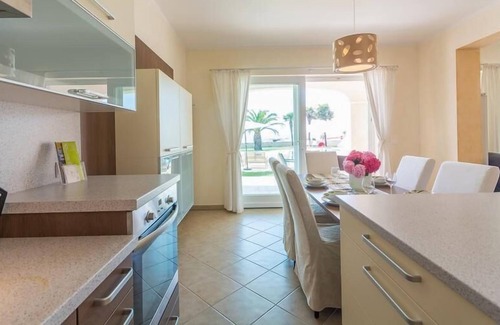 Lovrecica Apartment | Holiday apartment Lovrecica for 4 persons with 2 bedrooms - Holiday apartment