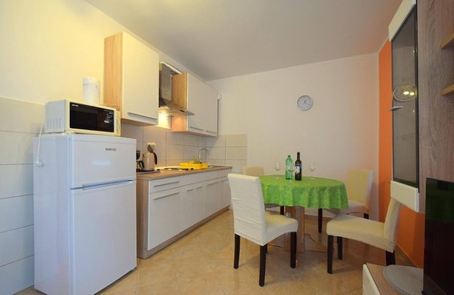 Gabonjin Apartment | Holiday apartment Malinska for 1 - 5 persons with 2 bedrooms - Holiday apartment