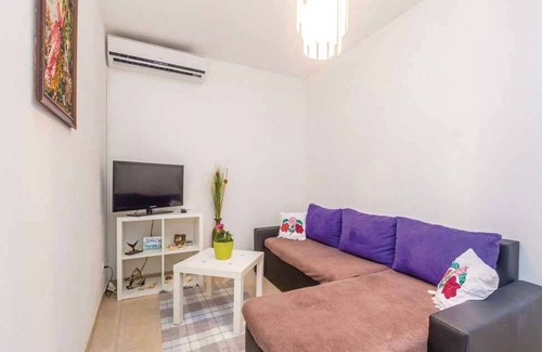 Karlobag Apartment | Holiday apartment near the sea