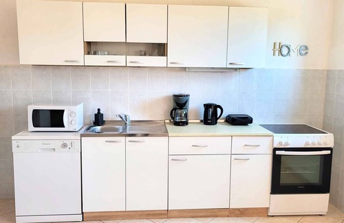 Primosten Burnji Apartment | Holiday apartment on the quiet