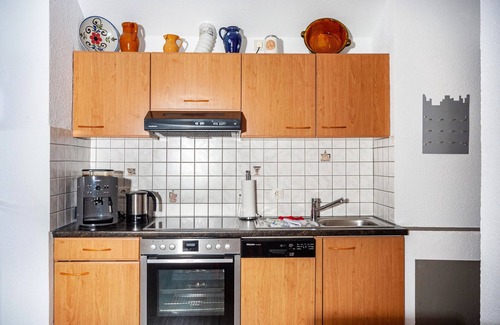 Fuessen Apartment | Holiday Apartment "Paulas Koenigscard" with Mountain View, Balcony and Wi-Fi
