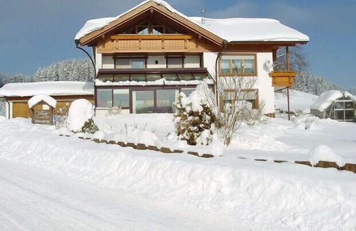 Eisenberg Apartment | Holiday apartment Säuling in Haus Stapf