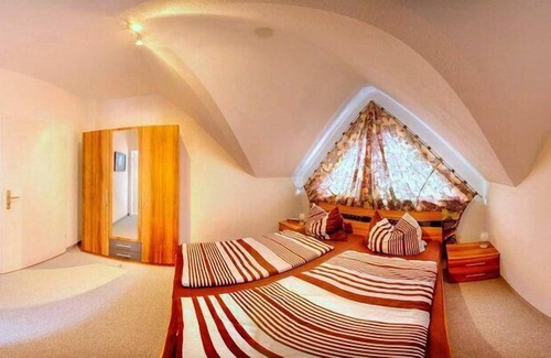 Grossziethen Apartment | Holiday apartment Schönefeld for 1 - 6 persons with 2 bedrooms - Holiday apartment