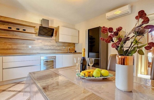Crveni Vrh Apartment | Holiday apartment Umag for 1 - 2 persons with 1 bedroom - Holiday apartment