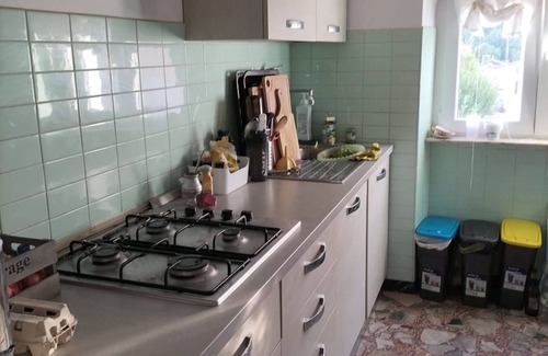 Fiorentino Apartment | Holiday Apartment "Villetta Elena" with Private Garden, Private Tennis Court & Wi-Fi