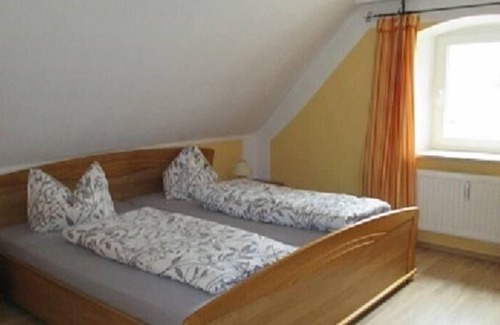 Weissenstadt Apartment | Holiday apartment Weißenstadt for 2 - 5 persons with 2 bedrooms - Holiday apartment in one or multi-