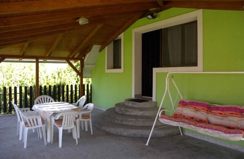 Gyenesdias Apartment | Holiday apartment with terrace, barbecue and WLAN