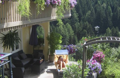 Trodena Apartment | Holiday Apartment "Wiesenheim - Cislon"