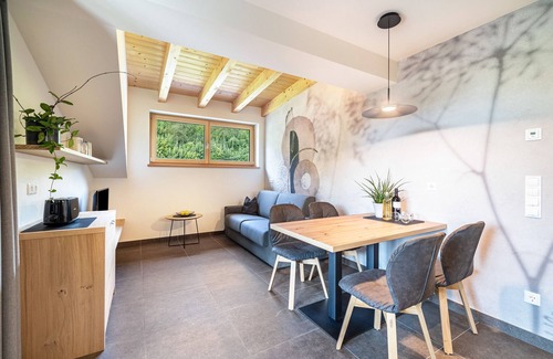 Tesimo Apartment | Holiday Apartment "Wiesgut Golden" with Mountain View, Private Terrace & Wi-Fi