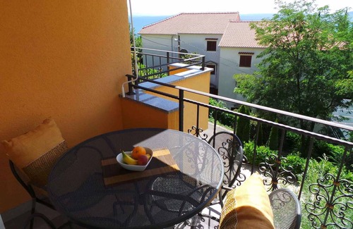 Icici Apartment | Holiday apartment with sea view