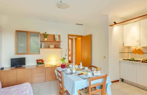Follonica Apartment | Holiday apartment with air conditioning and outdoor pool