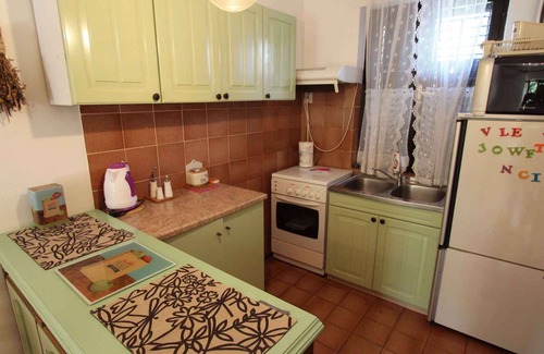 Bogovici Apartment | Holiday apartment with air conditioning and Wi-Fi