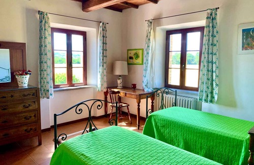 Torgiano Apartment | Holiday apartment with community pool