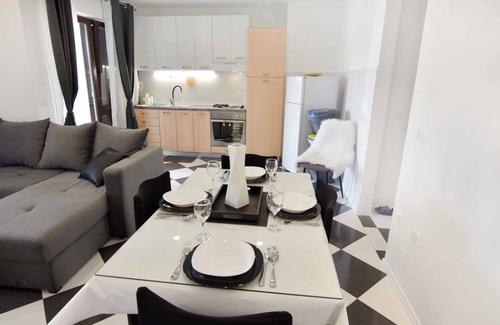 Umag Apartment | Holiday apartment with terrace near Umag