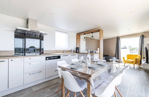 Bretignolles-sur-Mer Ski Chalet | Holiday at 6 in a résidence with heated pool