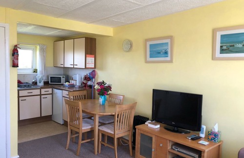 Widemouth Bay House | Holiday Chalet in Widemouth Bay, Bude - path to sandy beach.