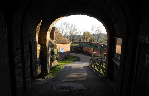 Lichtenberg House | holiday cottages at the foot of the castle of Lichtenberg Castle of the thirteenth century.