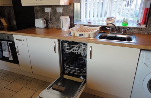 Nolton Cottage | Holiday Cottage By The Sea sleeps Sleeps 5 (2 Bedrooms)