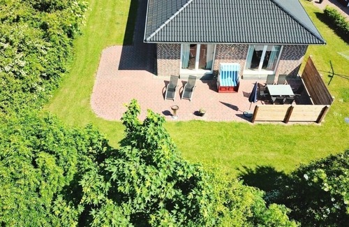 Sahrensdorf House | Holiday home for 6 guests with 115m² in Fehmarn OT Sahrensdorf (71728)