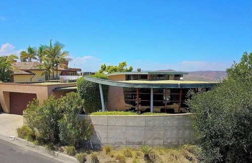 Mystic Hills House | Holiday Discount.Great Architectural Design with views 3-bedroom Laguna Beach