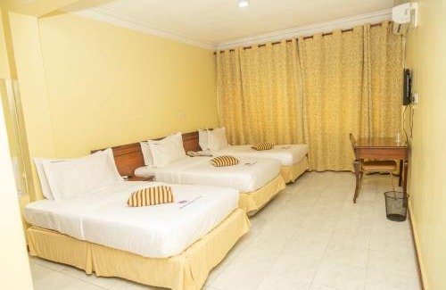 Central Kampala Hotel | Holiday Express Hotel Kampala