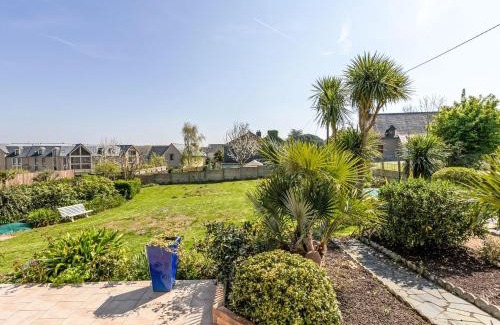 Saint-Pere House | Holiday Home Martin by Interhome