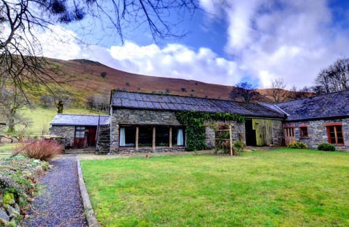 Builth Wells House | Holiday Home Farm Studio by Interhome