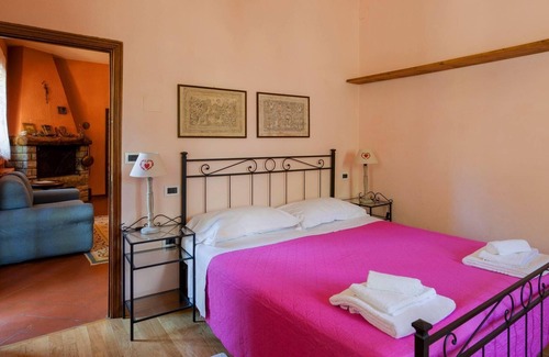 Montecchio House | Holiday house Castiglion Fiorentino for 1 - 11 persons with 4 bedrooms - Holiday home