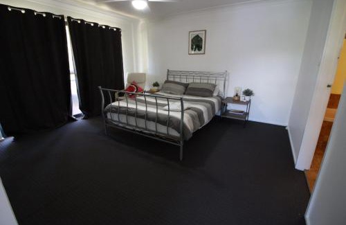 Manyana House | Holiday Haven