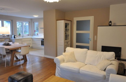 Dierhagen Strand Apartment | Holiday house dune forest b