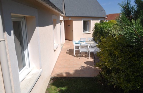 Saint-Germain-sur-Ay House | Holiday house between beach and dunes in unspoilt natural site.