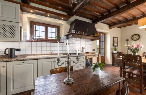 Sambuca House | Holiday Home 'Casa Poggio A Badia Chianti View' with Private Terrace, Private Garden and Wi-Fi